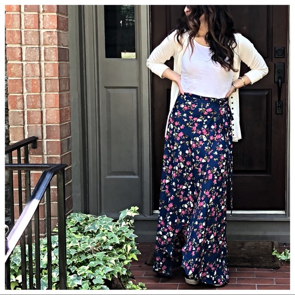 Bohemian chic Floral maxi full wrap skirt - Picture 8 of 8